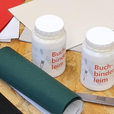 Bücherbinden